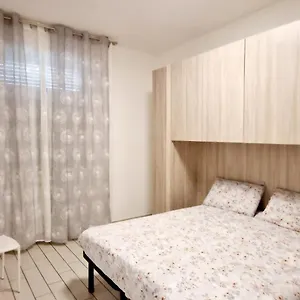 https://apt-orchidea-di-tatiana.emilia-romagnahotels.net
